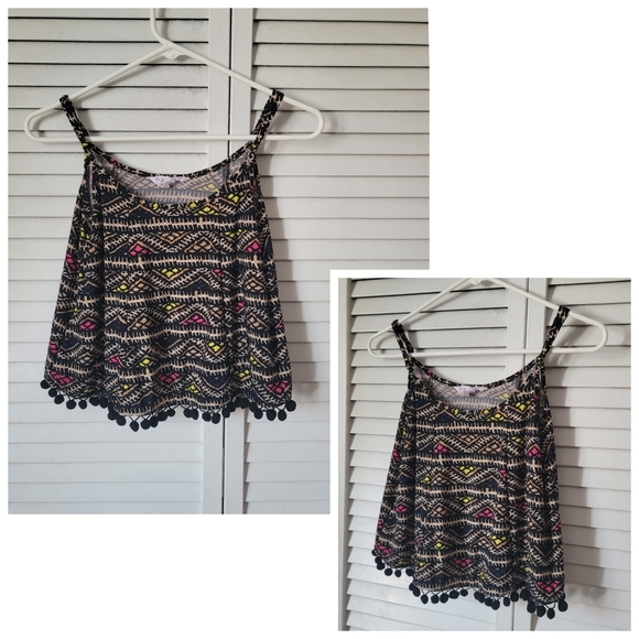 BCBG Tops - BCBG Patterned Crop Top, Size XS
